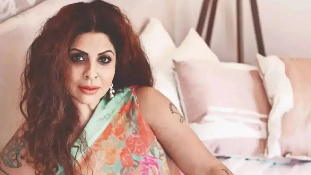 https://www.mobilemasala.com/film-gossip/Antardwand-addresses-inner-conflicts-in-a-very-intriguing-way-says-Tannaz-Irani-i274858
